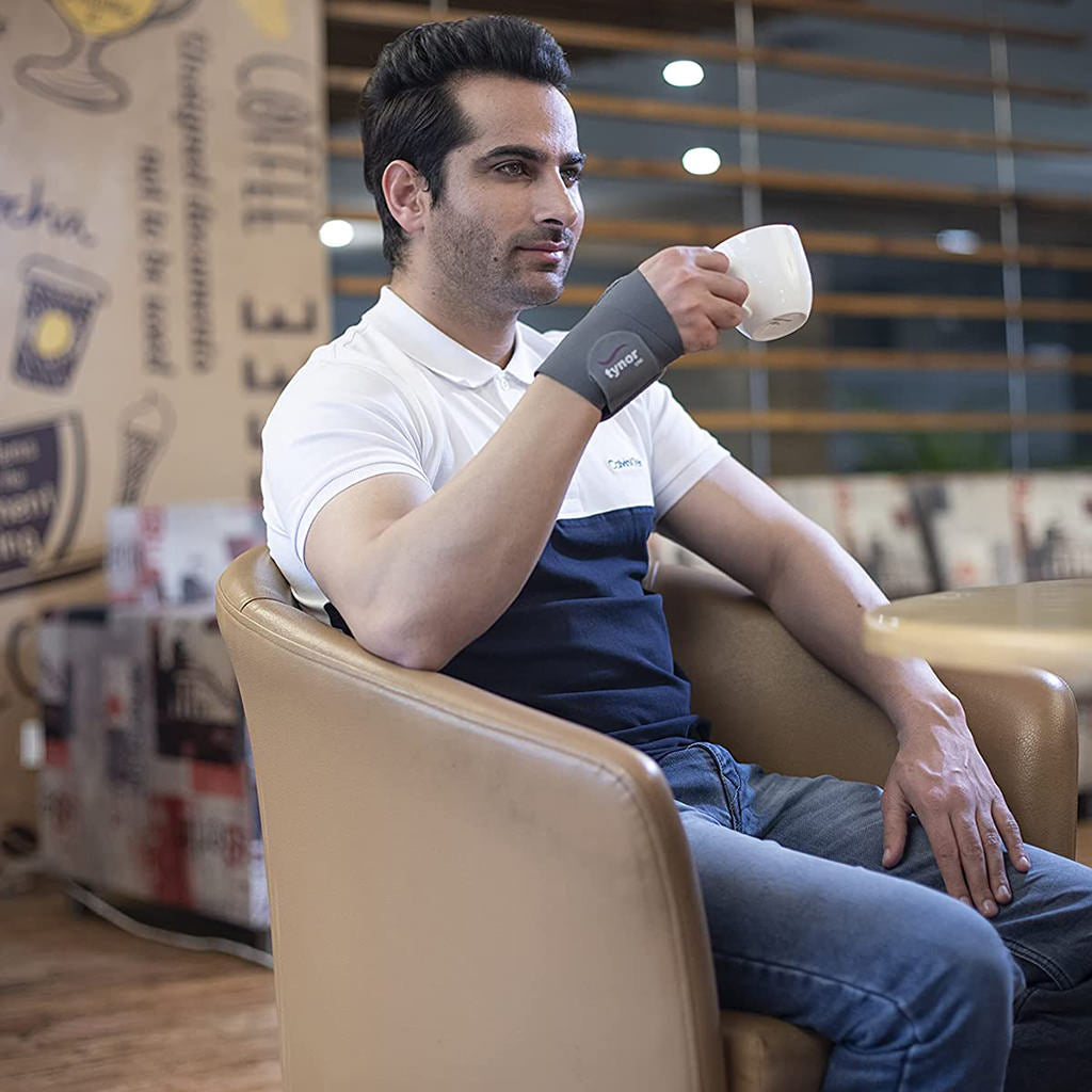 Tynor Wrist Brace with Thumb E06 | Anatomical Thumb Opening Wrist Support