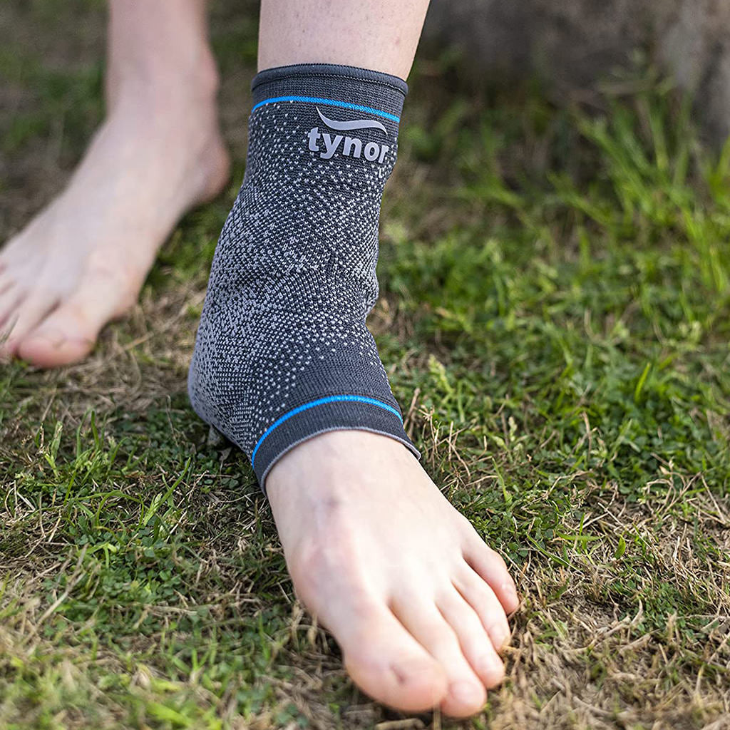 Tynor Ankle Support Urbane D18 | Gel Sleeve