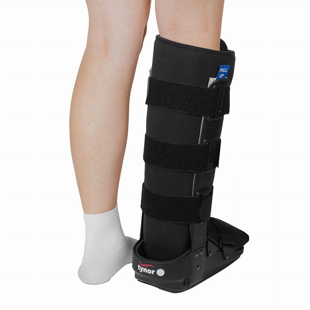 Tynor Walker Boot Air Long D51 | Moon Boot
