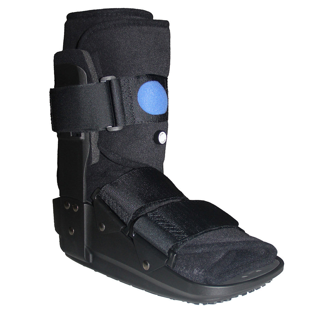 [D52ACZ-SML-AIR-SHRT-WLKR-BOT] Tynor Walker Boot Air Short D52 | Moon Boot Australia (Small)
