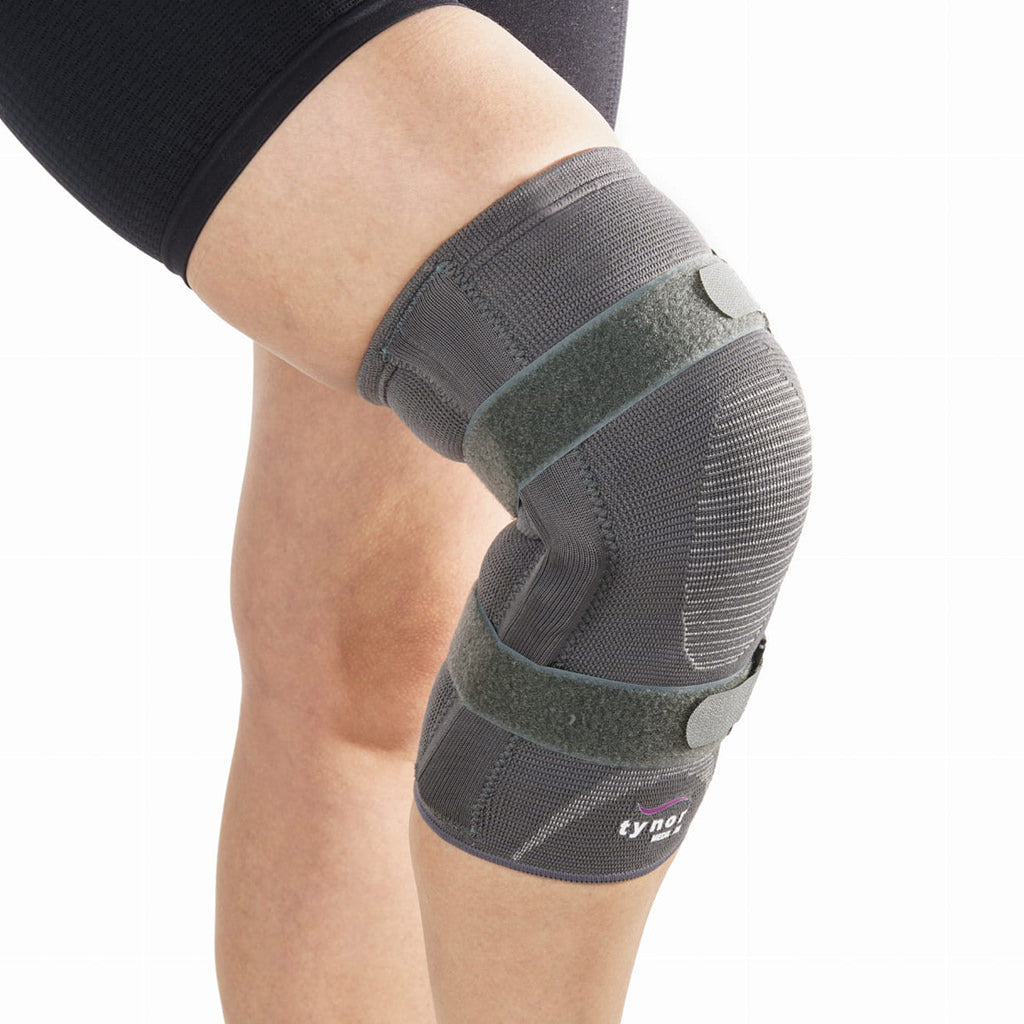 [D06AAZ-SML-KNE-RIGD-HING] Tynor Knee Cap with Rigid Hinge D06 | Hinged Lateral Stability Knee Brace (Small)