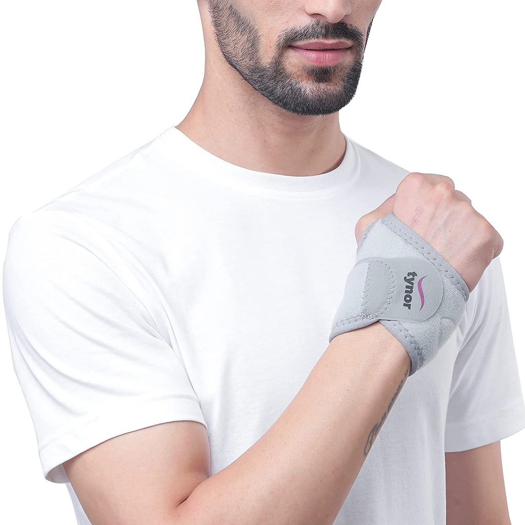 [J03UGZ-UNI-WRST-BR-THMB-NEO] Tynor Wrist Brace with Thumb J03 | Neoprene Wrist Support